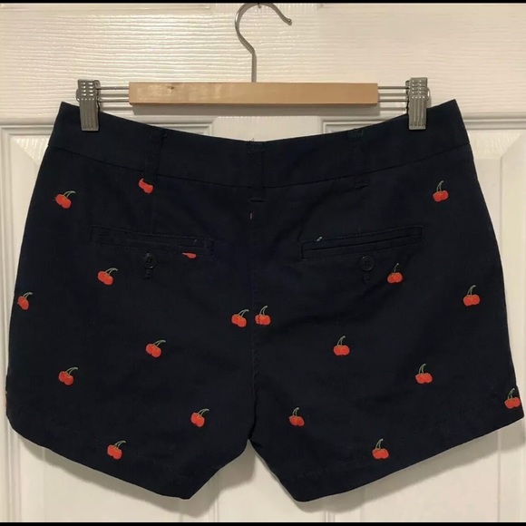 J crew cherry embroidery short sz.6 - Picture 2 of 4